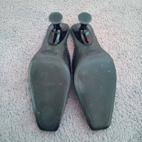DONATED! Black Leather Kitten Heel Mules - Picture 7 of 8